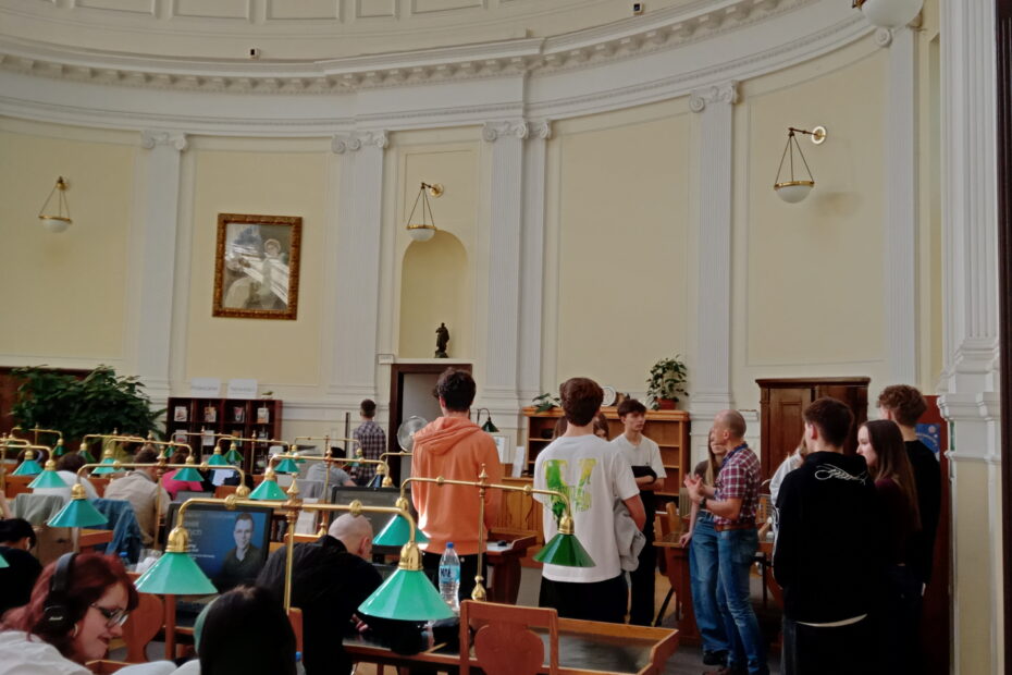 3b w Wojewódzkiej Bibliotece Publicznej na Koszykowej